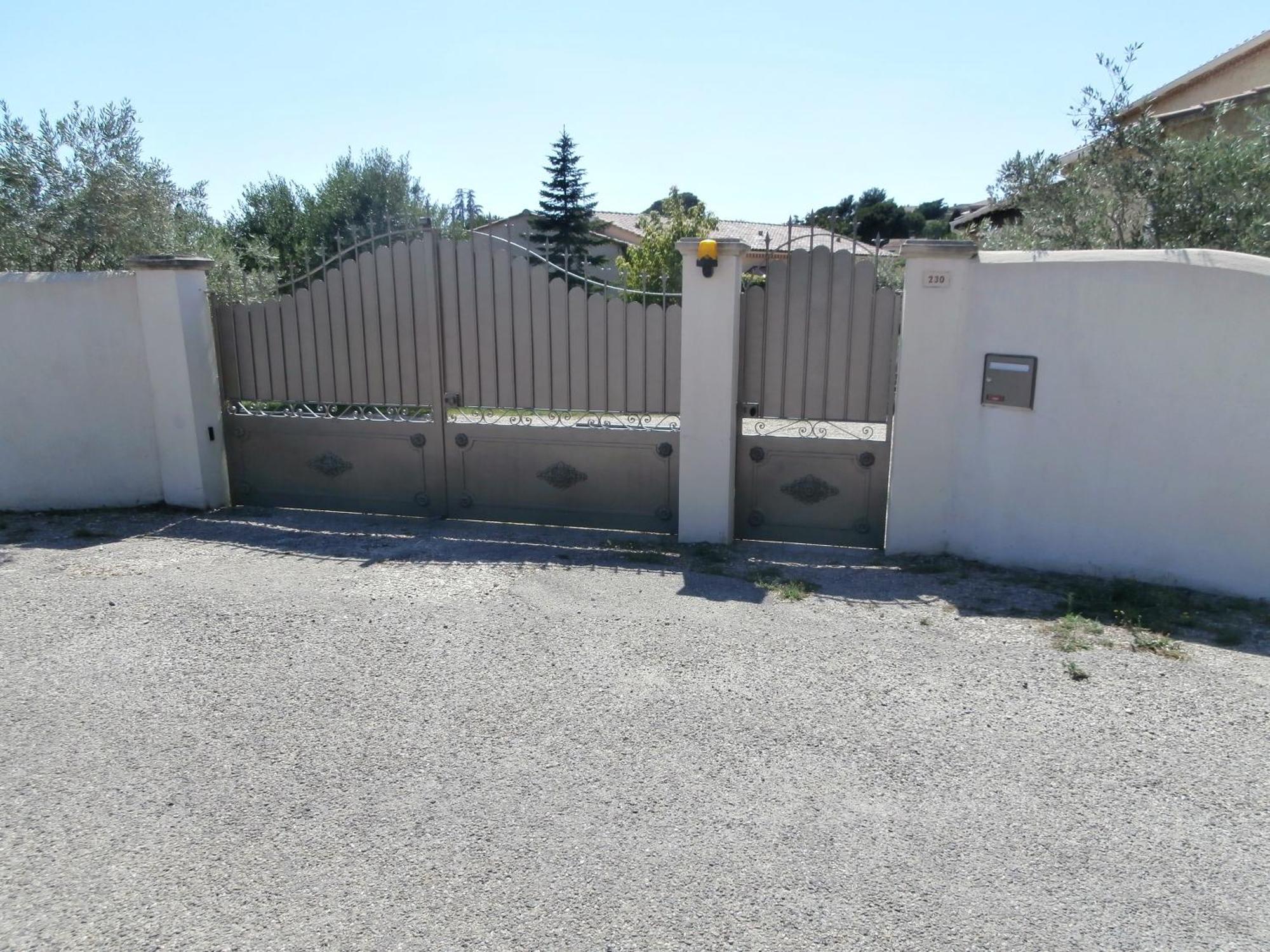 Gite A Caromb Esterno foto